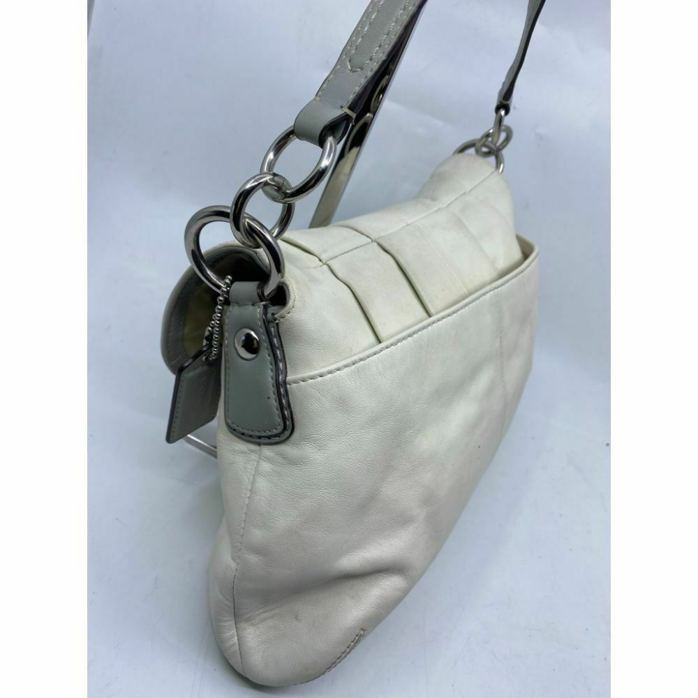 COACH Medium/ Large Leather White Shoulder Bag