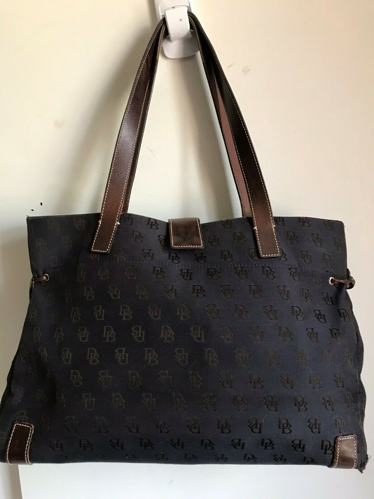 DOONEY & BOURKE large nylon tote bag
