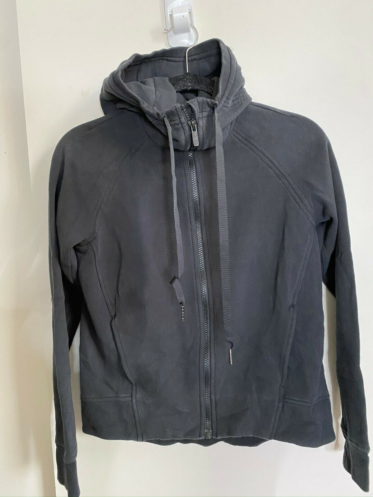 LULULEMON Womens Black Long Sleeves Stylish Hoodies Size: 4