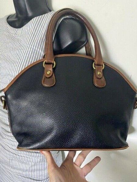 coach shoulder bag vintage handbag great find black brown leather tote