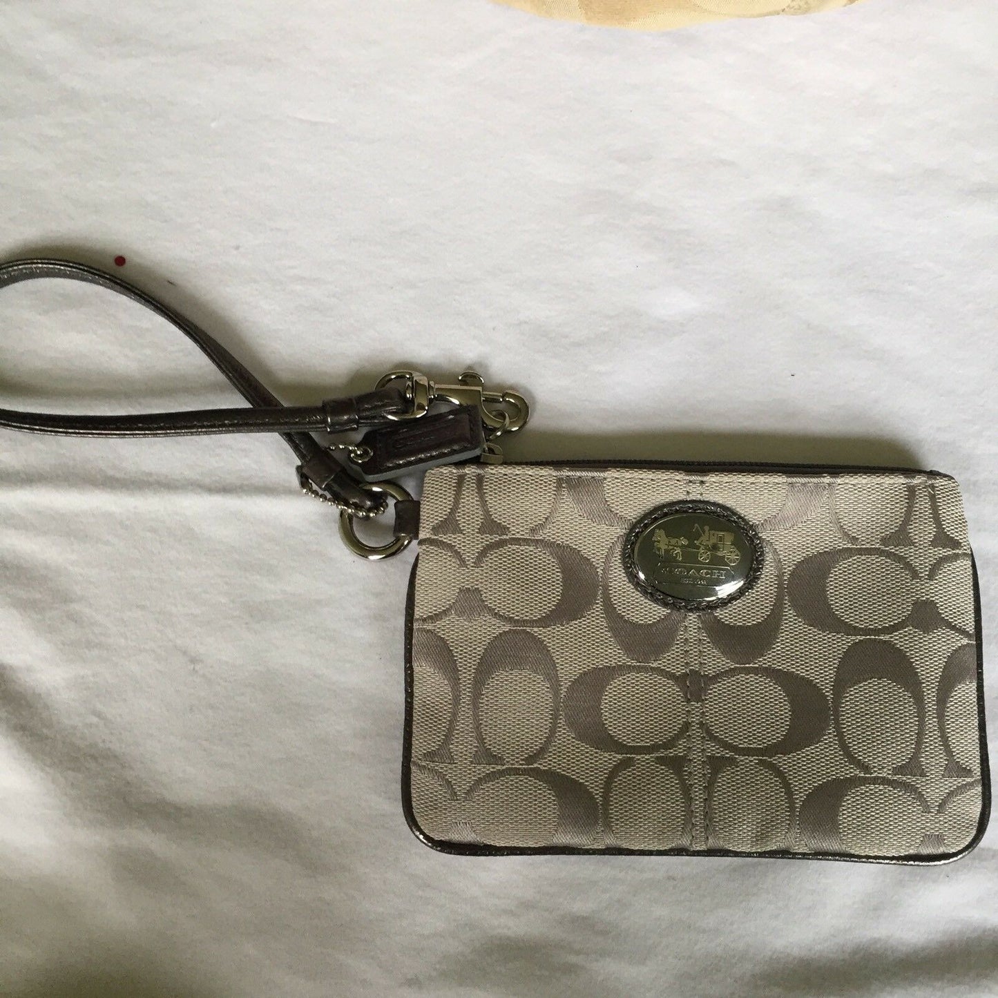 COACH Gold Jacquard Medium Tote W Silver Grey Pouch Msrp $400