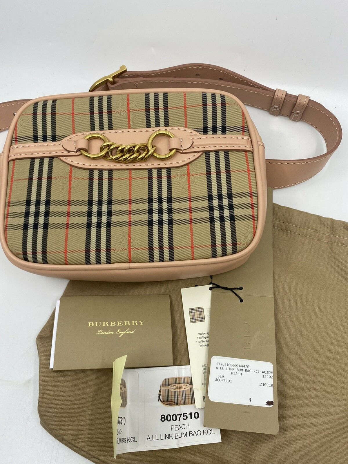 BURBERRY Link Pink Bumb Bag