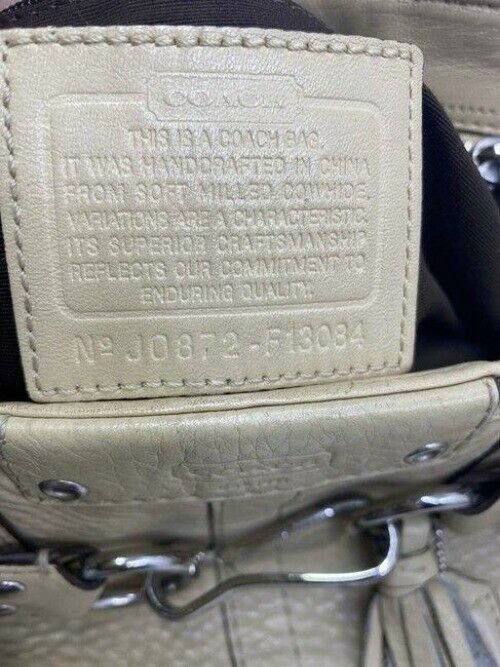 coach medium beige leather shoulder bag