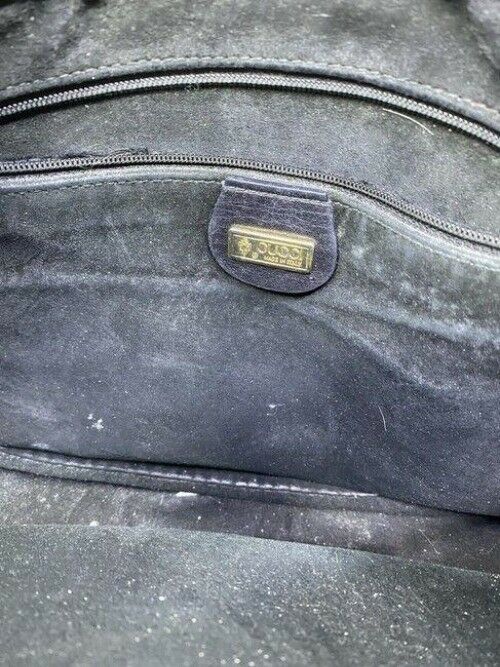 gucci vintage shoulder black leather cross body bag