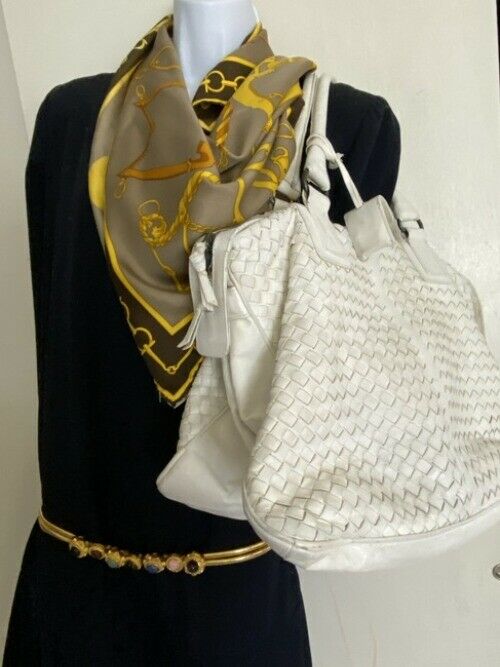 bottega veneta white woven leather shoulder bag