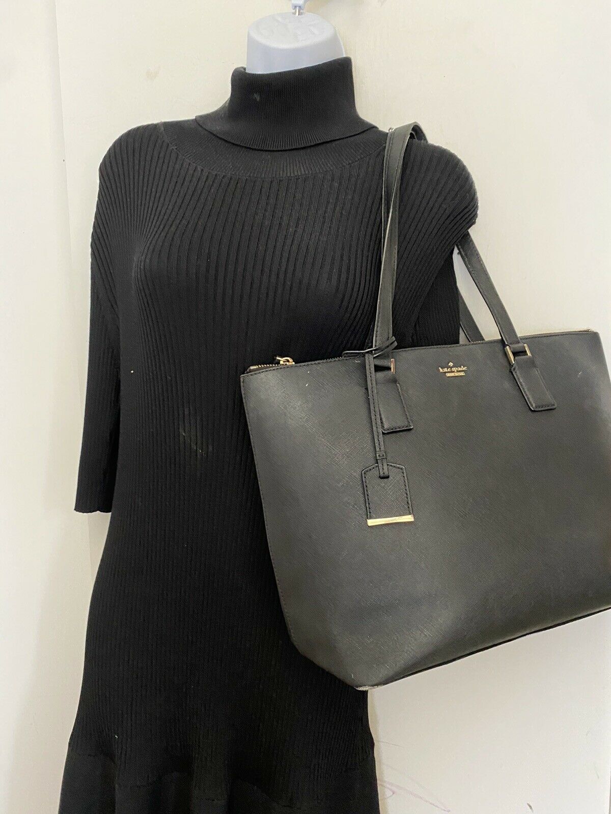 Kate Spade Black saffiano tote bag