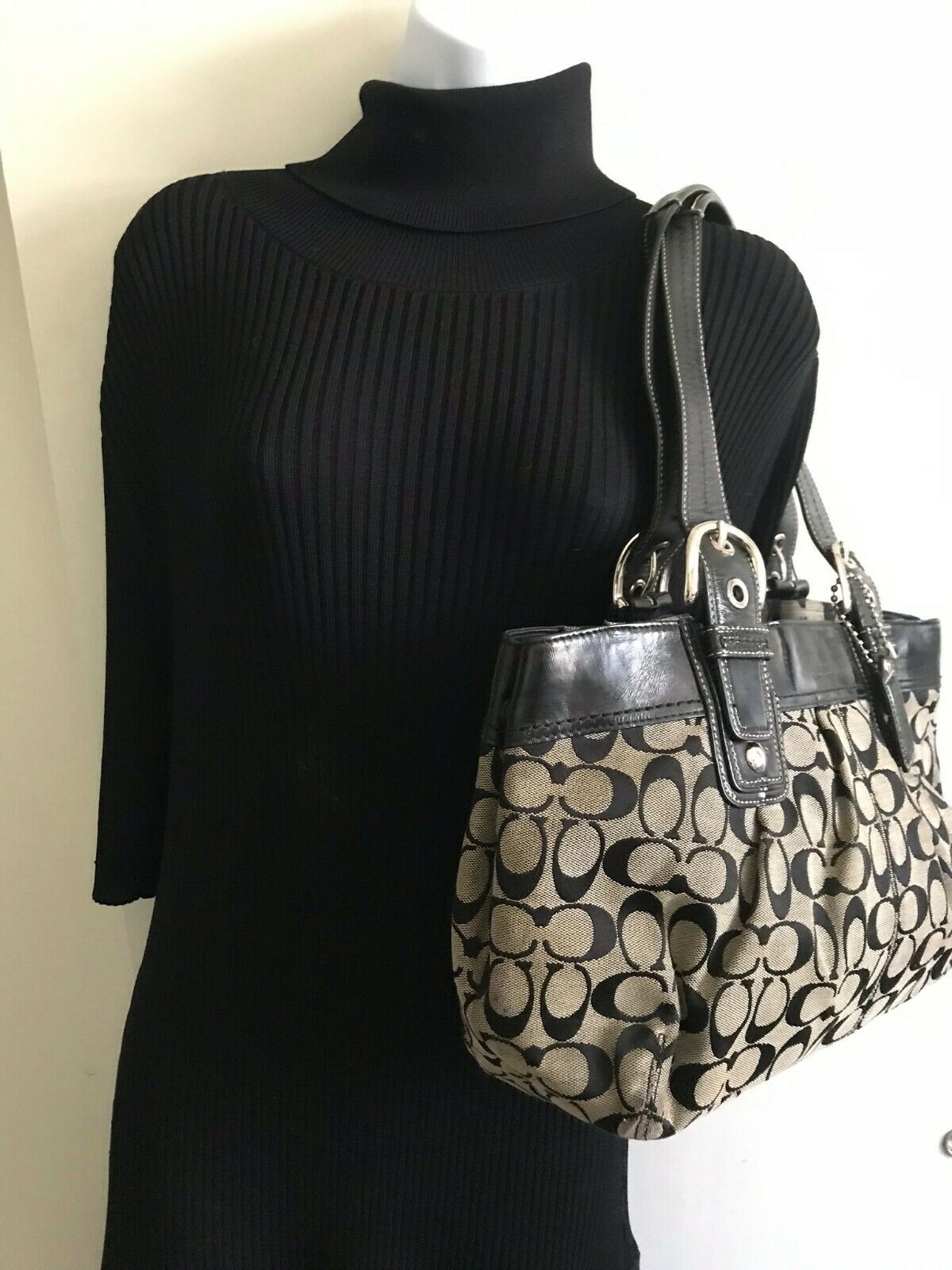 Coach Shoulder Bag
