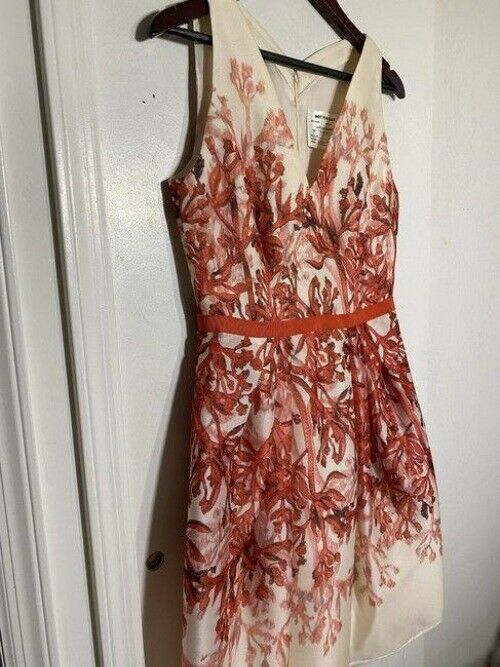 carolina herrera redwhite new cream coral floral msrp