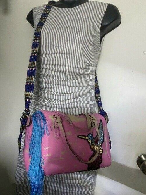Coach w hand shoulder customized by me w applique street pink tan shoulder bag