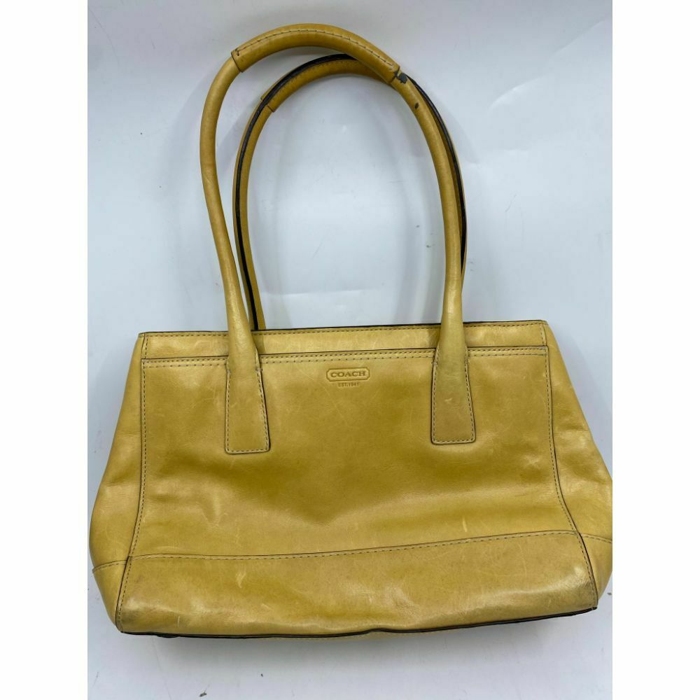 COACH Medium/ Large Leather Gold Shoulder Bag