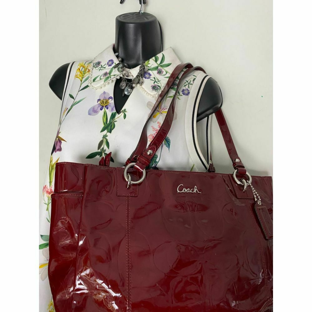 COACH Large Patent Red Shoulder Bag