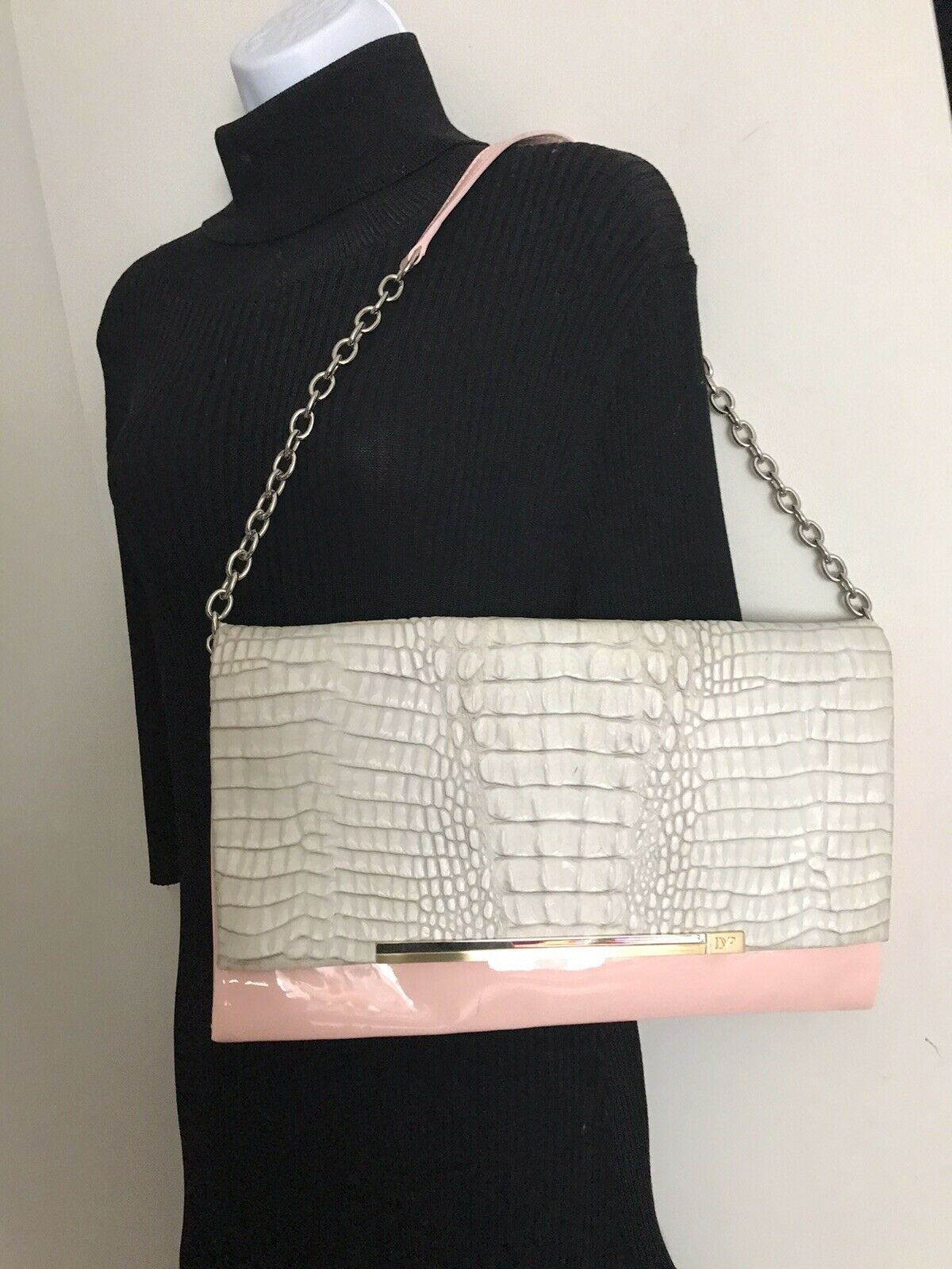 DIANE VON FURSTENBERG White Croc Embossed Shoulder bag