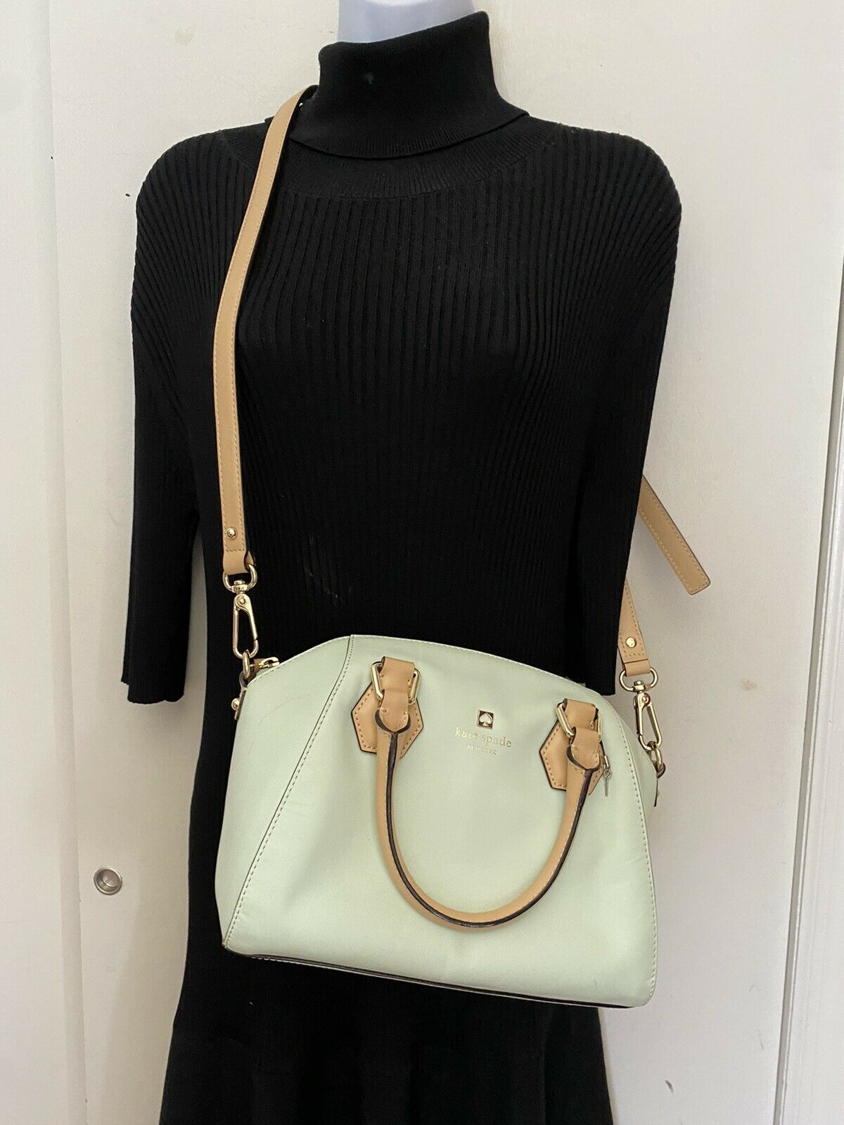 Kate Spade Green leather  Trapeze Bag W Crossbody
