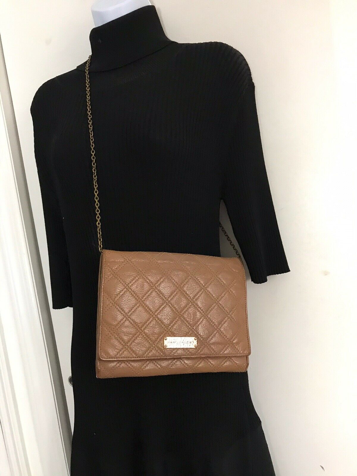 Marc Jacobs Leather Quilted Shoulder Bag