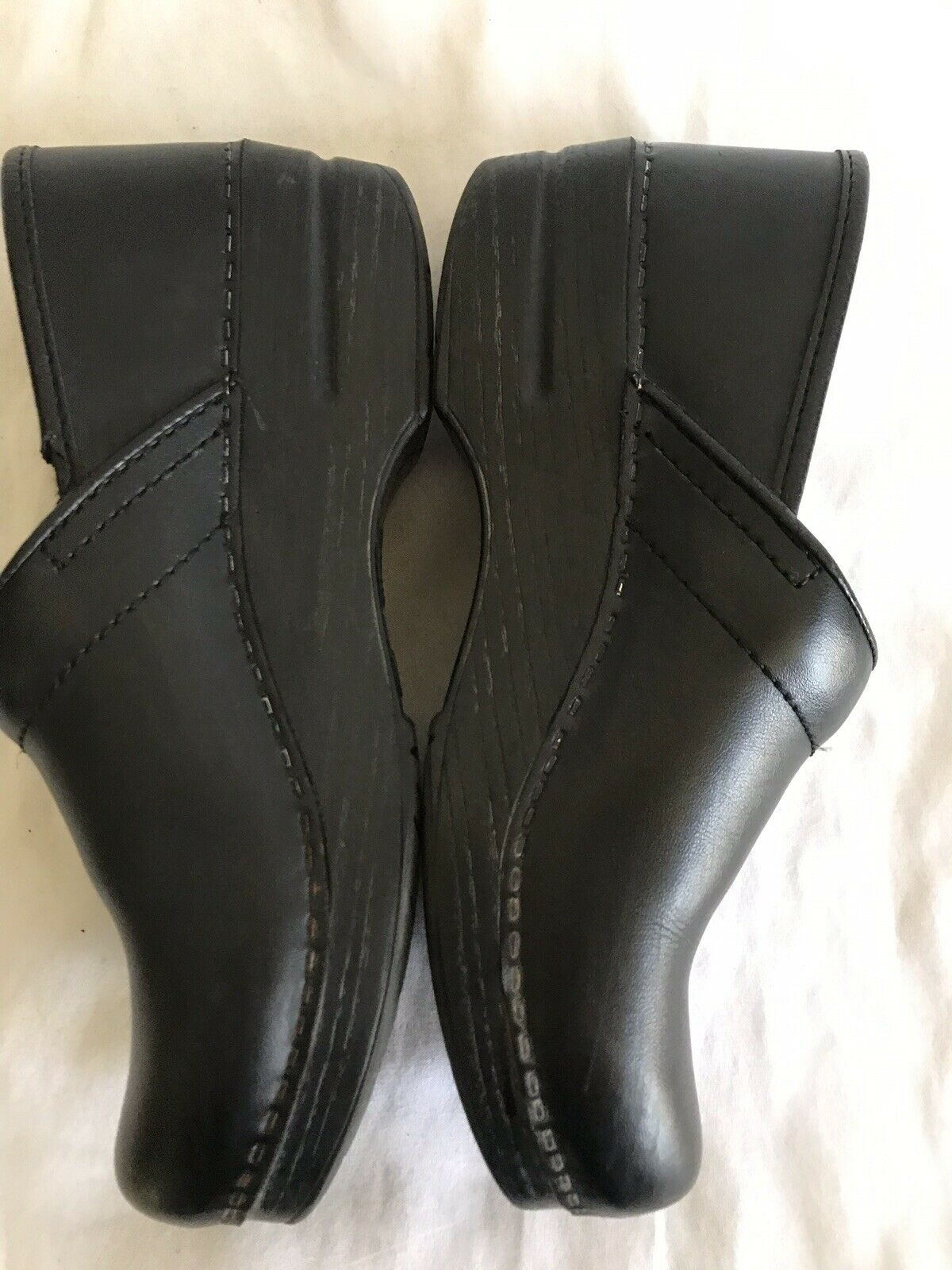 Dansko Classic Clogs - Black-size US 8.5