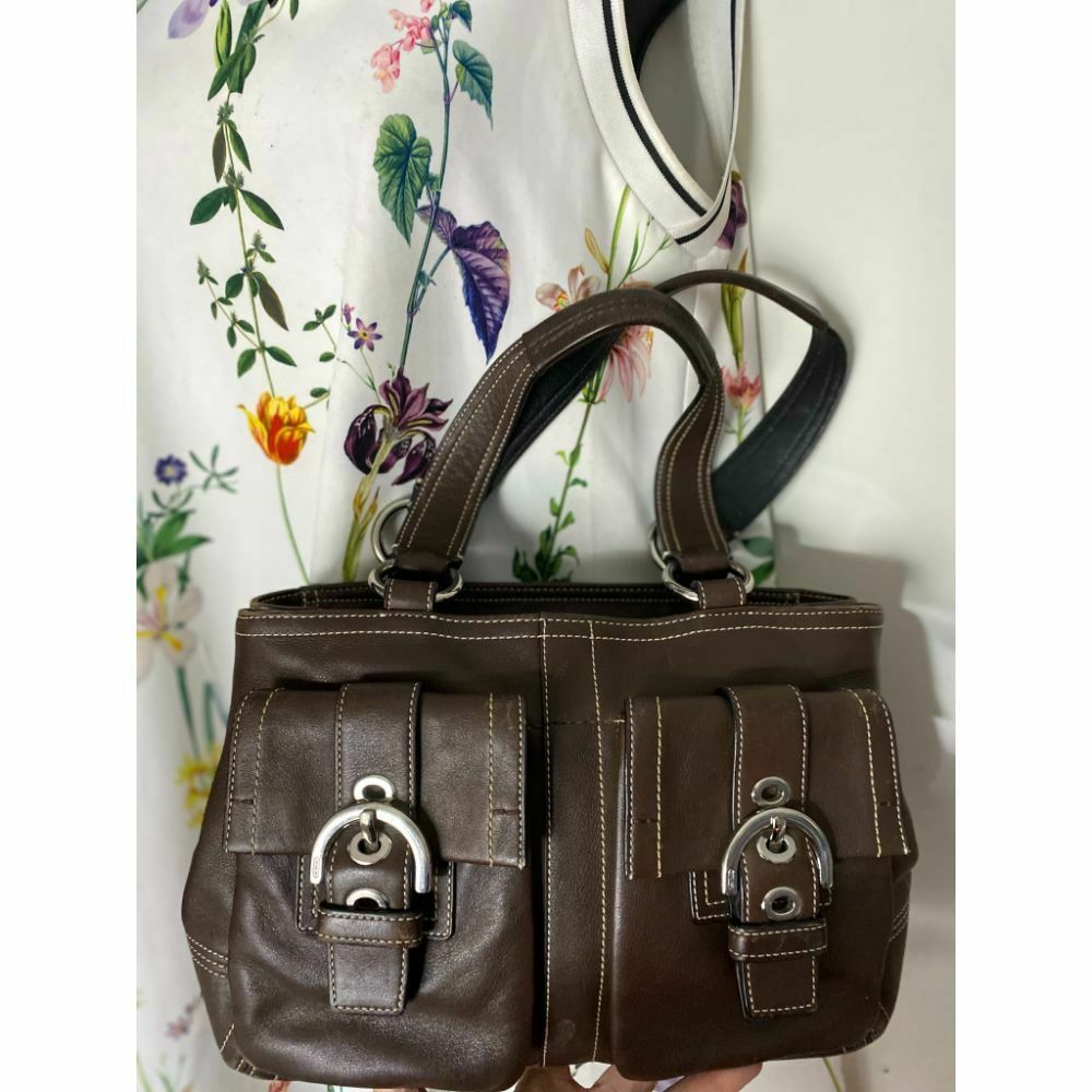 COACH Medium/ Large Leather Brown Shoulder Bag
