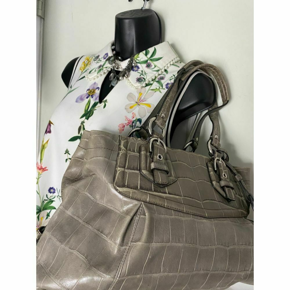 COACH Animal Embossed Leather Gray Shoulder Bag Amazing!