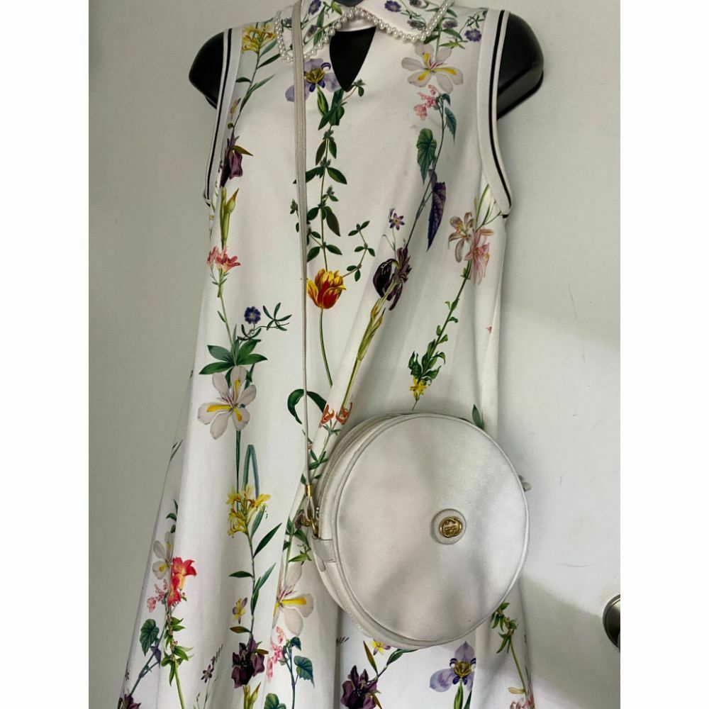 GUCCI White Canvas Signature Crossbody Bag