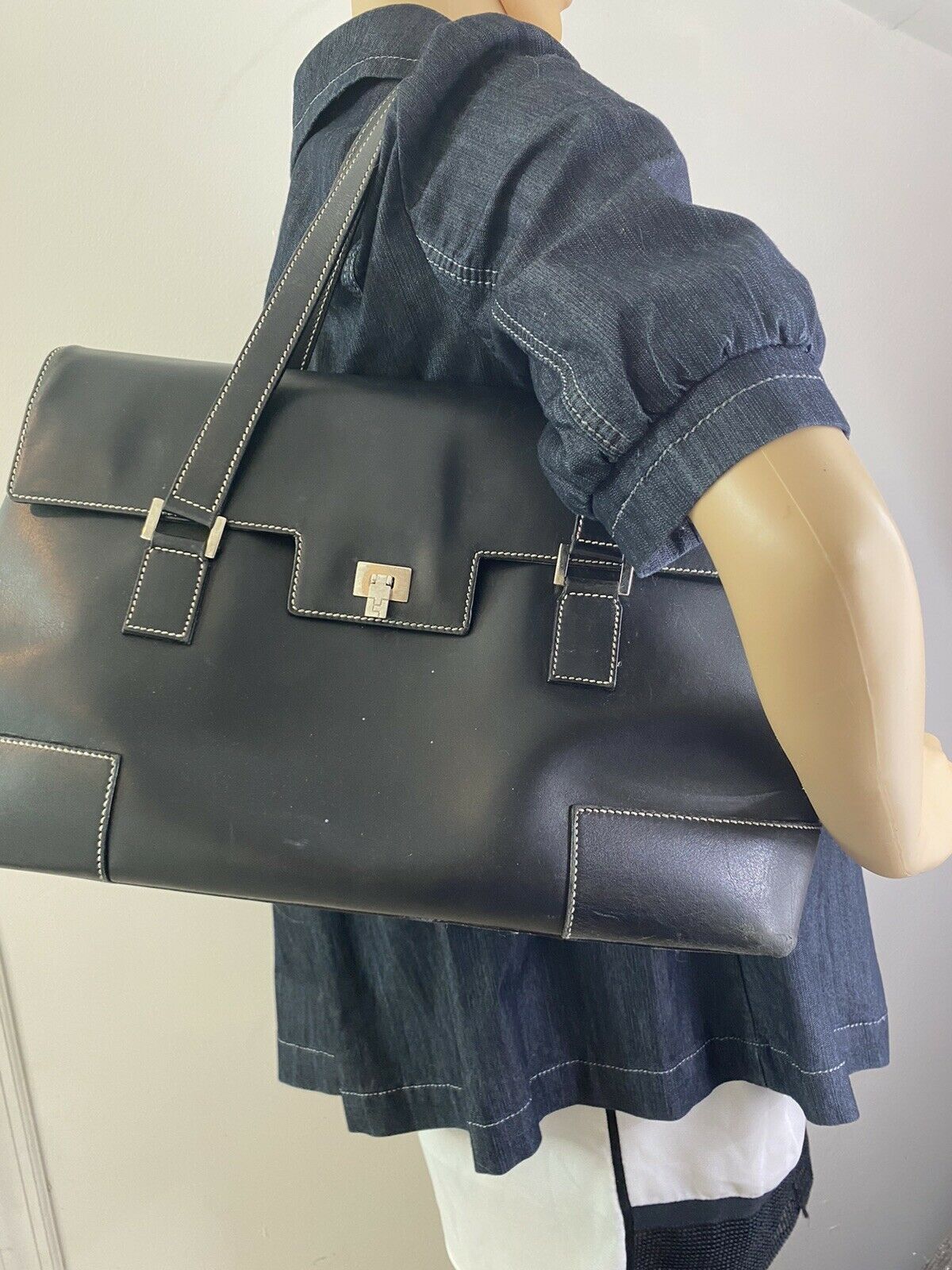 LAMBERTSON TRUEX Black Leather Classic handbag