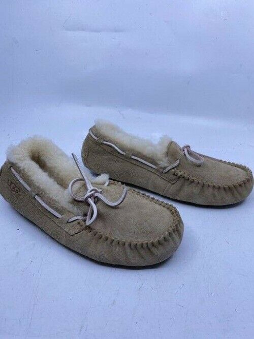 Ugg Australia Tan Slip On Very Good Condition Flats Size Us