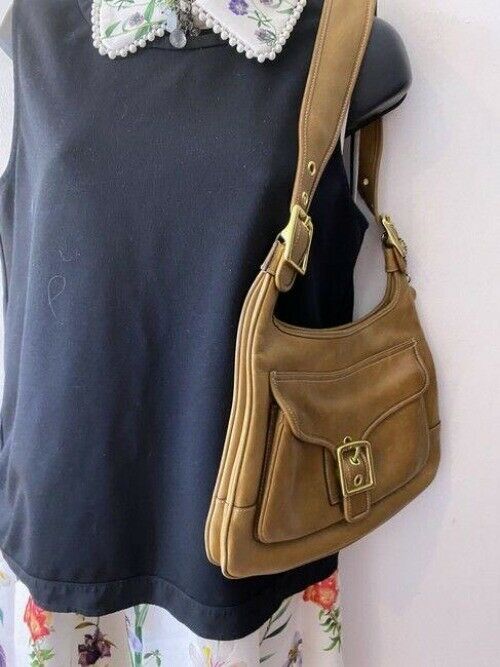 coach tan leather shoulder bag