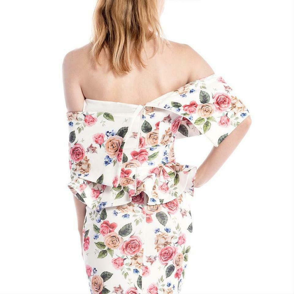 NWT! Gracia floral off The Shoulder Top