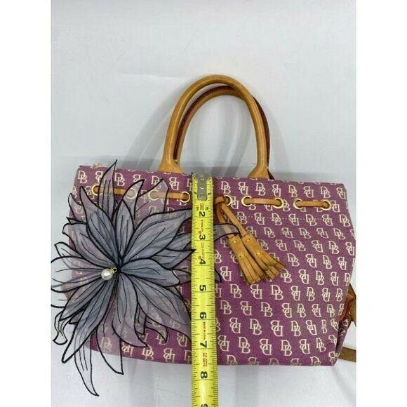 DOONEY & BOURKE Purple White Tan Tote Crossbodybag