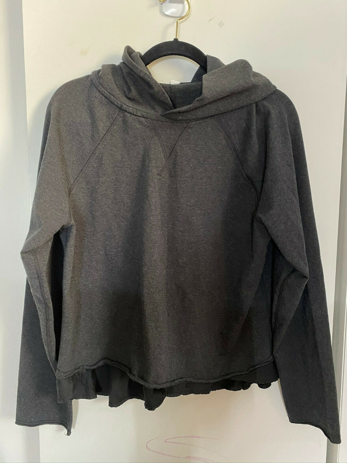 LULULEMON Womens Black Long Sleeves Stylish Hoodies Size: 4