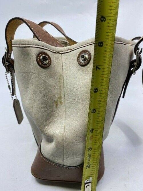 coach white brown leather shoulder bag