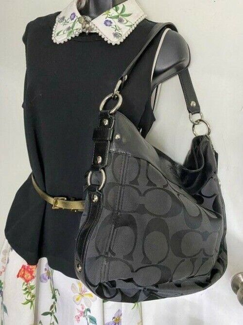 coach large black fabric shoulder bag