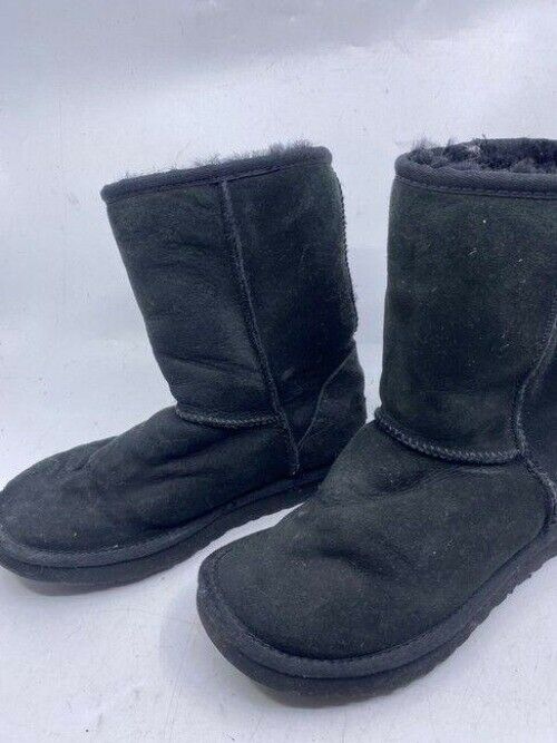 Ugg Australia Black Classic Mid Bootsbooties Size Us