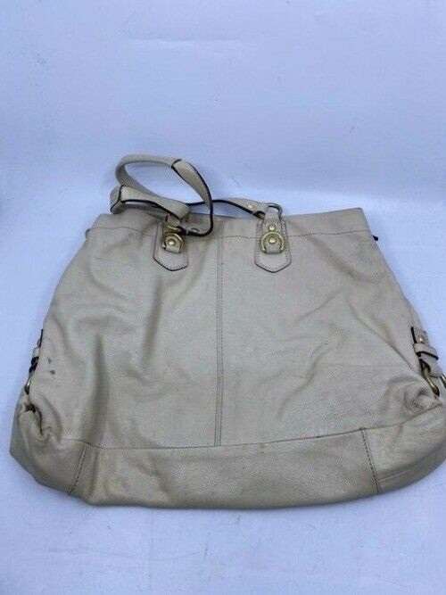 Coach Xl White Leather Shoulder Bag