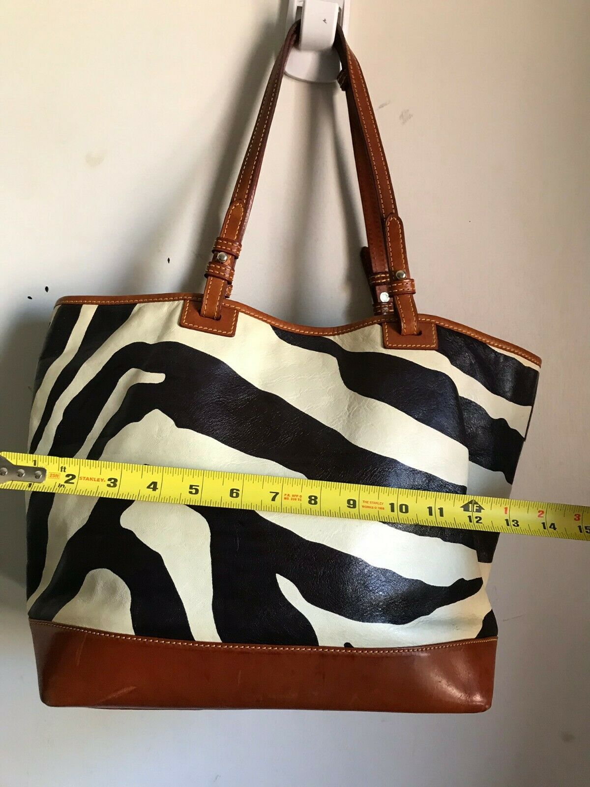Dooney & Bourke Large Leather Tote Crossbody Bag