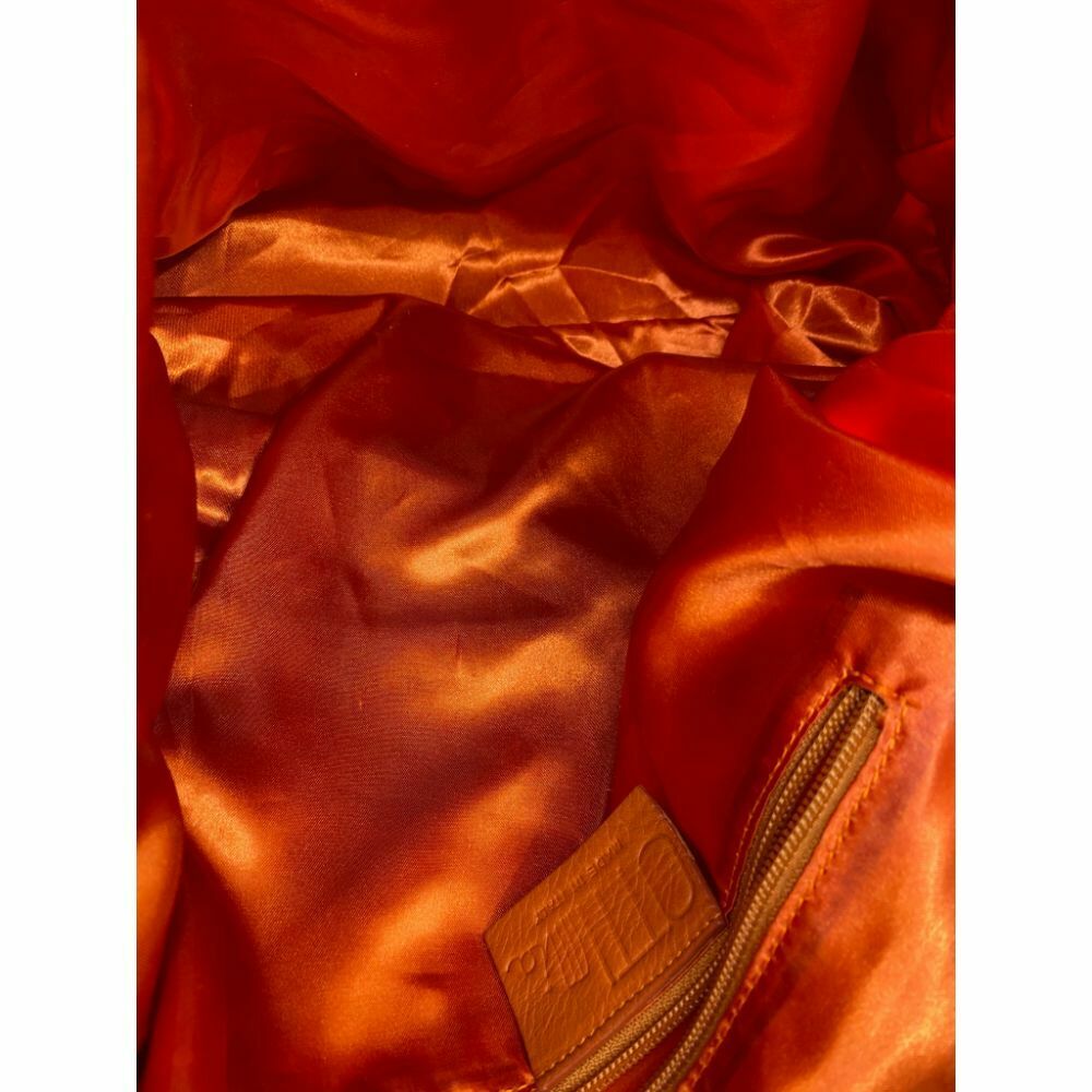 OTTImia Orange Leather Shoulder Bag
