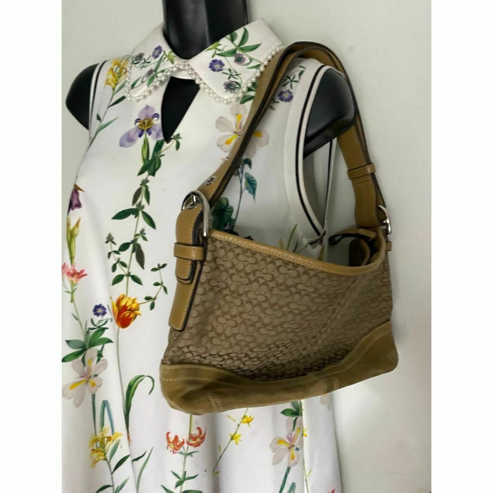 Coach Women's Brown Medium Fabric Shoulder Bag