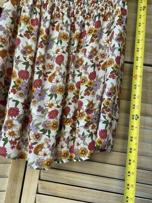 Nicole Miller White Green Yellow Pink New Floral Smocking Small Short Casual Dre
