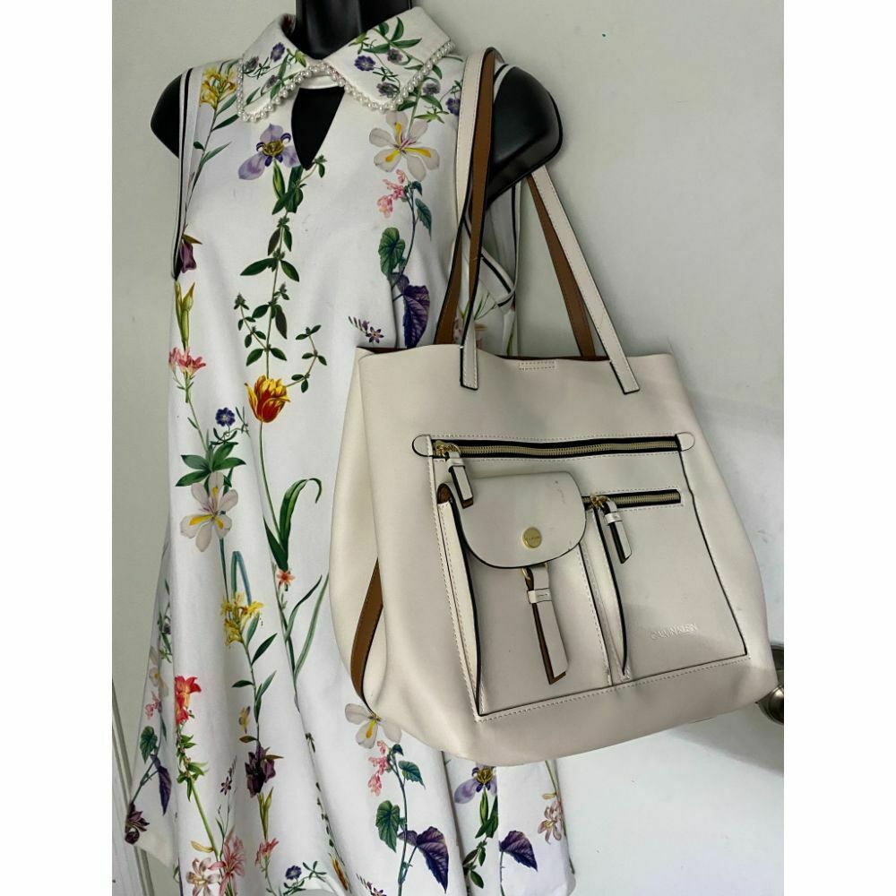 Calvin Klein Cream Leather Shoulder Bag