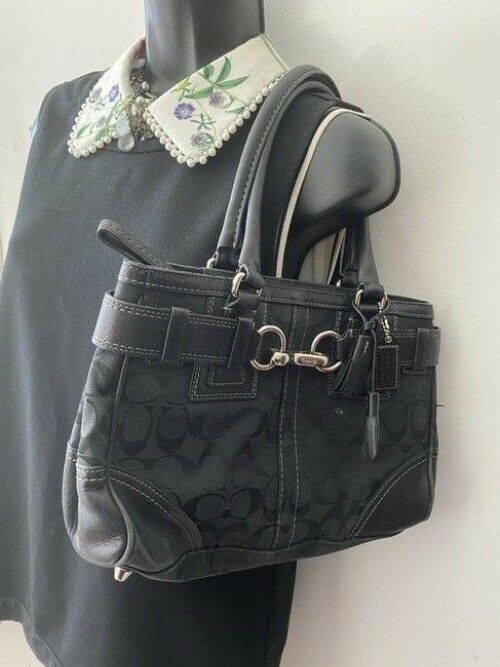 coach black jacquard fabric shoulder bag