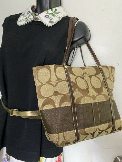 coach beige brown fabric shoulder bag
