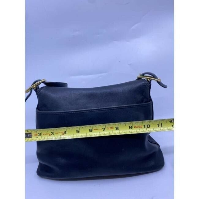 coach vintage black leather shoulder bag
