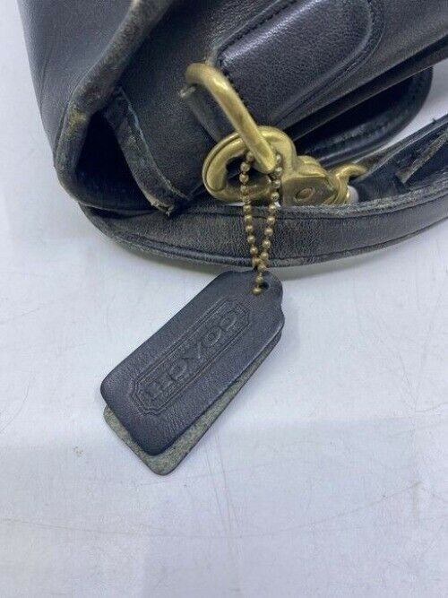 Coach City Vintage Black Leather Cross Body Bag