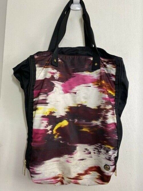 lululemon multi color fabric shoulder bag
