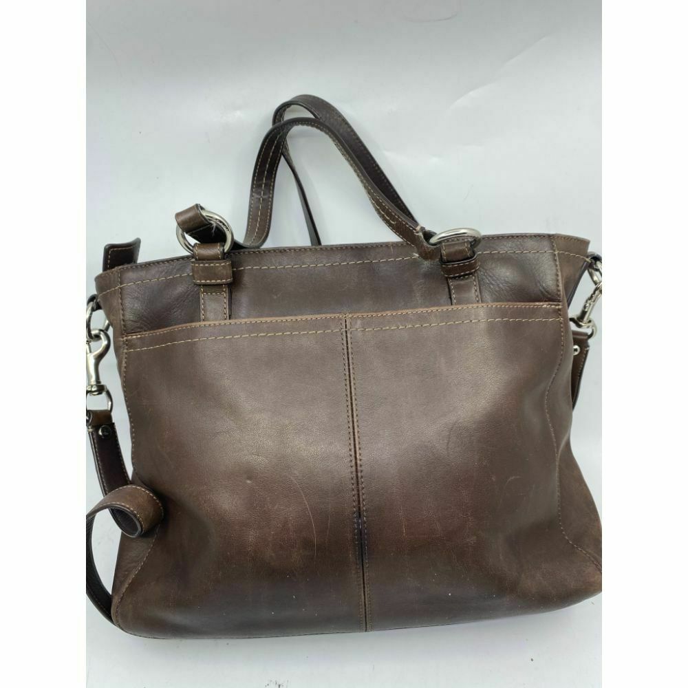 COACH Medium/ Large Leather Brown Shoulder Bag