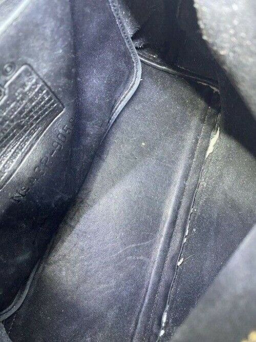 coach vintage black leather shoulder bag