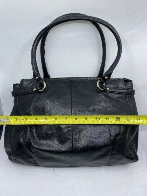 coach large black leather shoulder bag