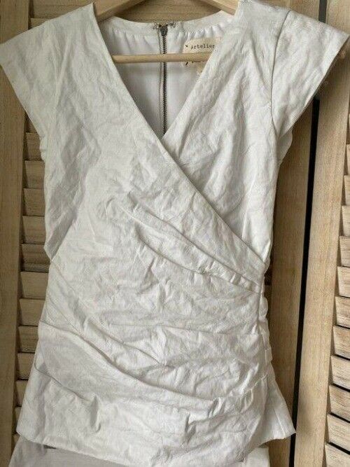 Nicole Miller white floral linen skirt and set msrp blouse
