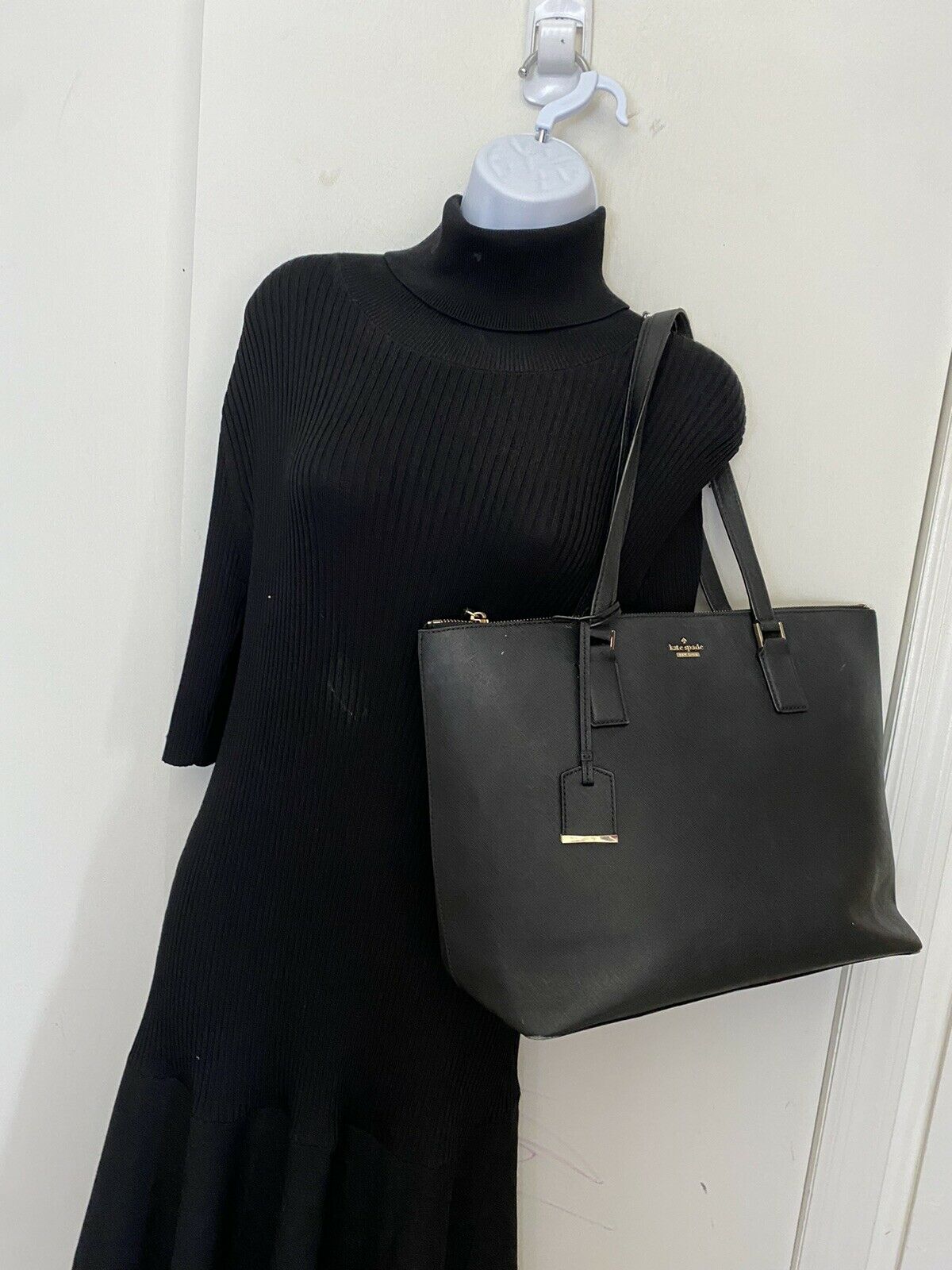 Kate Spade Black saffiano tote bag