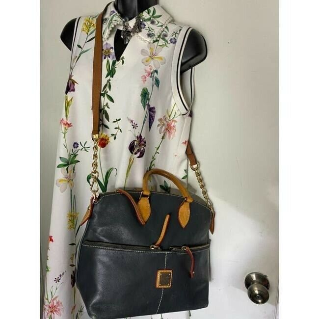 Dooney And Bourke Vintage Black Leather Shoulder Bag