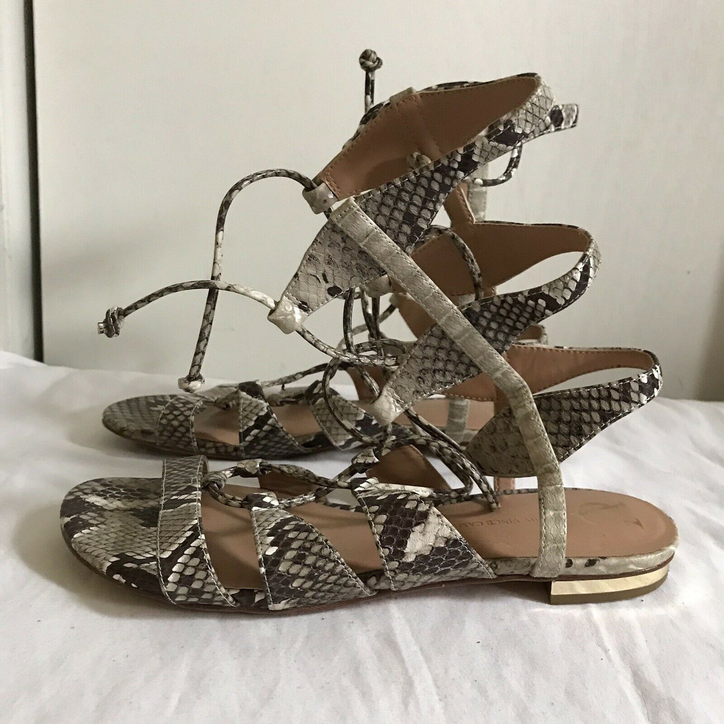 Vince Camuto Snake Print Leather Gladiator Sandals Sz 9