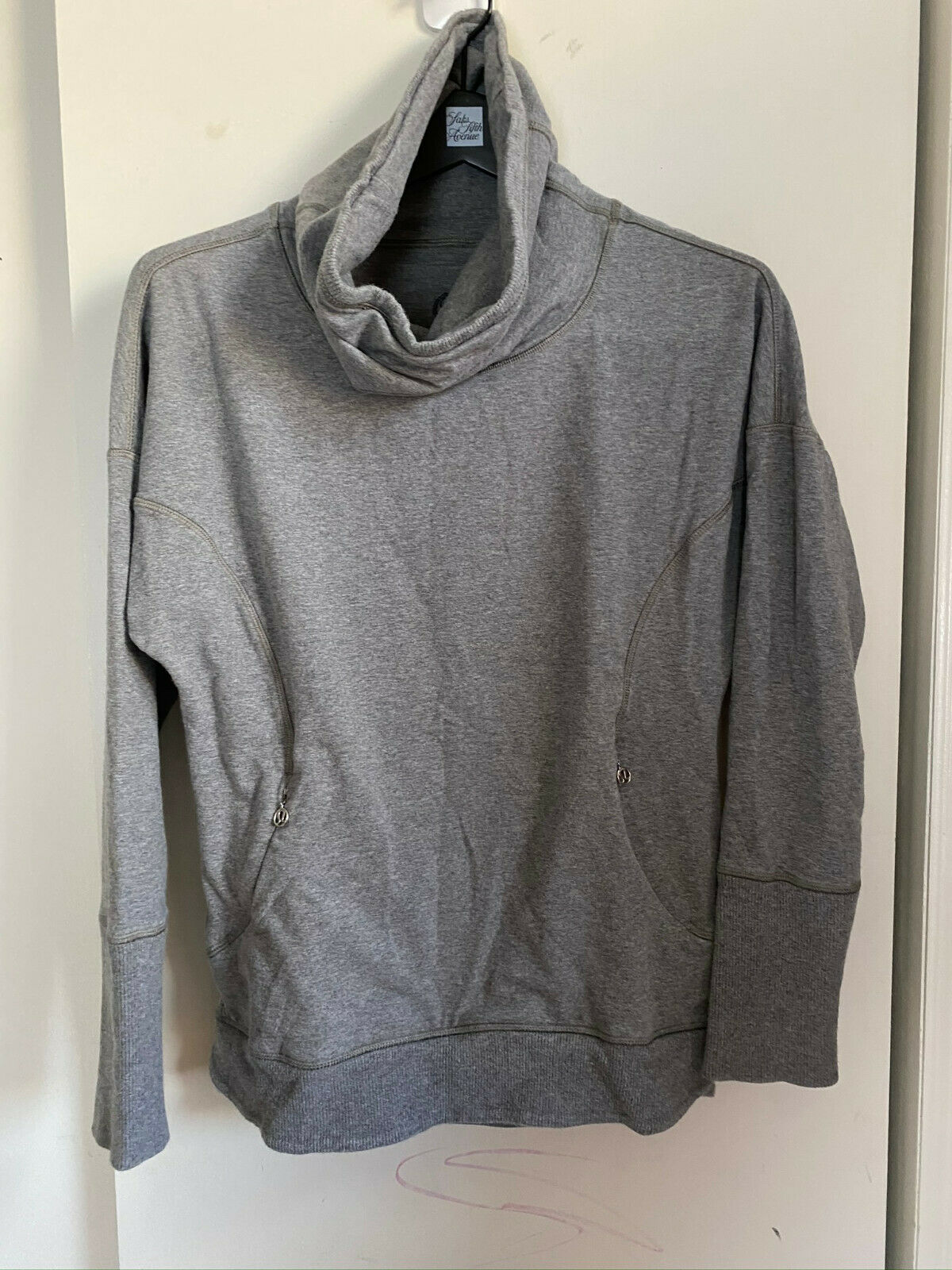 LULULEMON Womens Gray Long Sleeves Stylish Sweaters Size: 4
